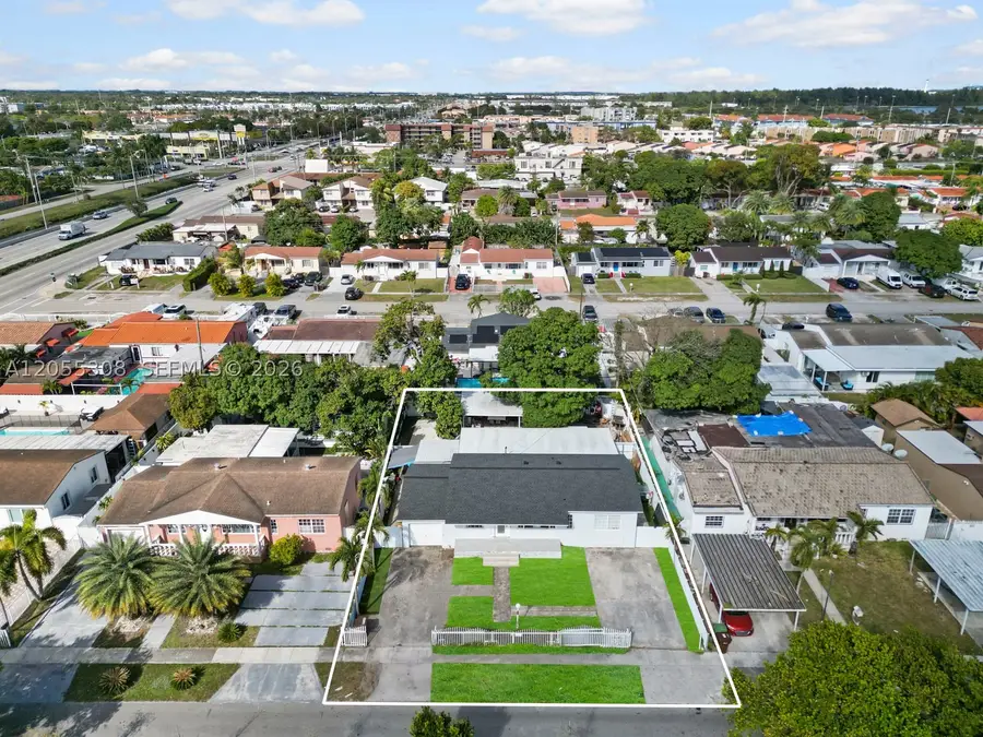 355 W 62nd St, Hialeah, FL 33012 - #3