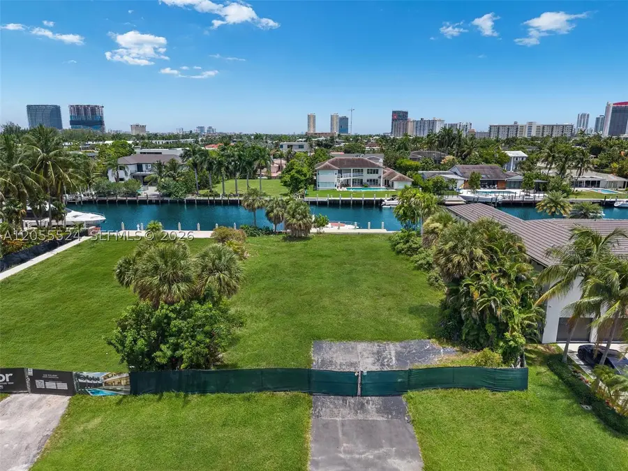 460 Holiday Dr, Hallandale Beach, FL 33009 - #3