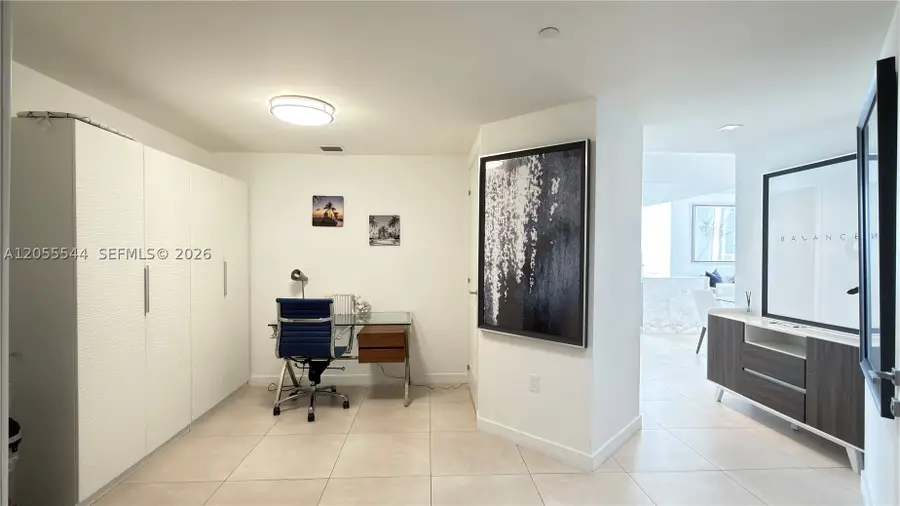 401 N Birch Rd #415, Fort Lauderdale, FL 33304 - #3