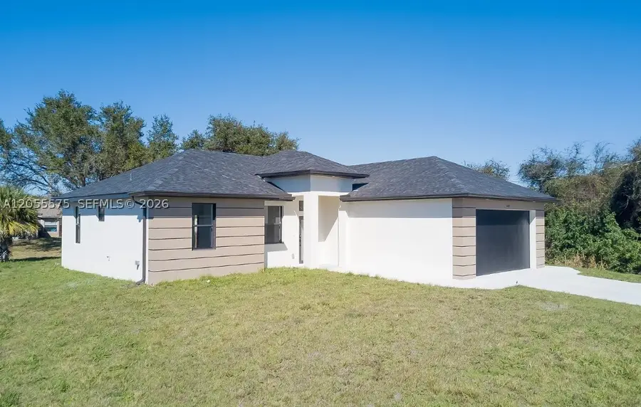 3010 SW 2nd. St, Lehigh Acres, FL 33976 - #2