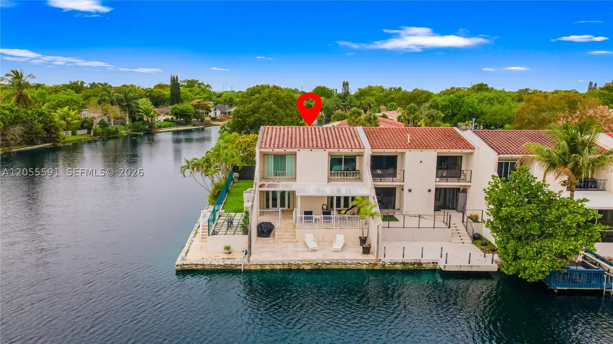 7282 Jacaranda Ln, Miami Lakes, FL 33014 - #1