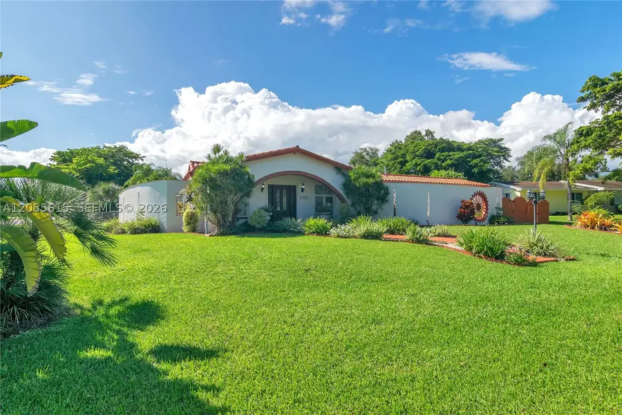 17320 SW 89th Ave, Palmetto Bay, FL 33157 - #2