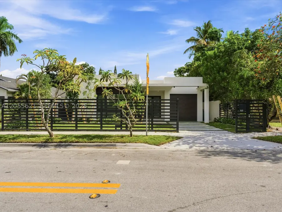 1621 SW 11th Ter, Miami, FL 33135 - #3