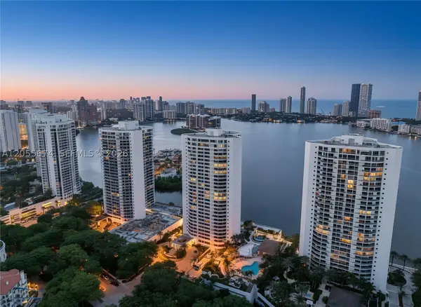 3000 Island Blvd #505, Aventura, FL 33160