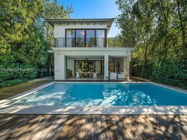 Address Withheld By Seller, Miami, FL 33133