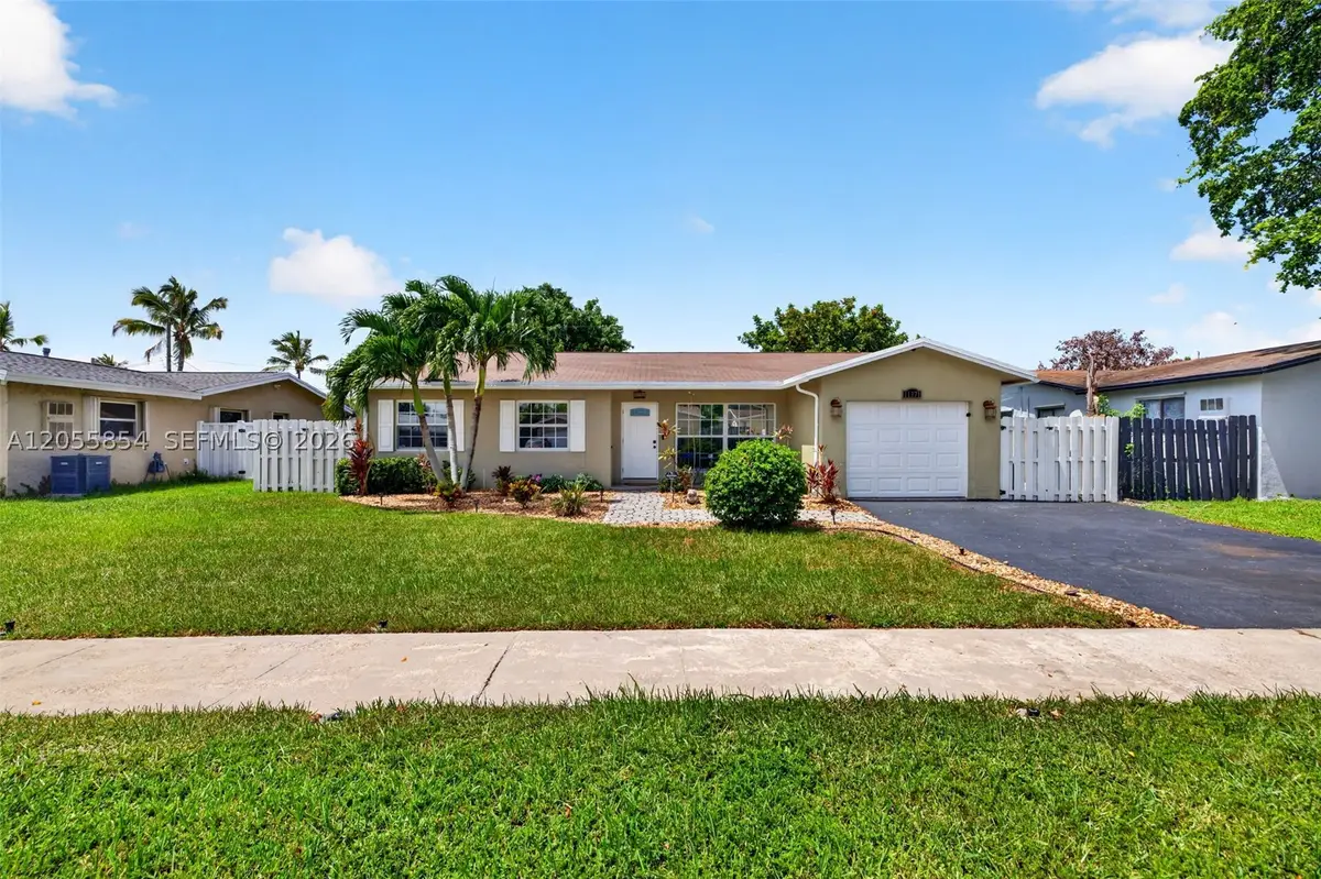 11371 NW 37th Pl, Sunrise, FL 33323 - #1