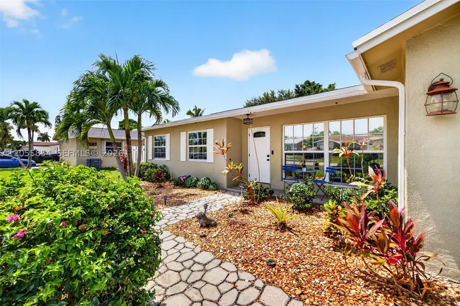 11371 NW 37th Pl, Sunrise, FL 33323 - #2