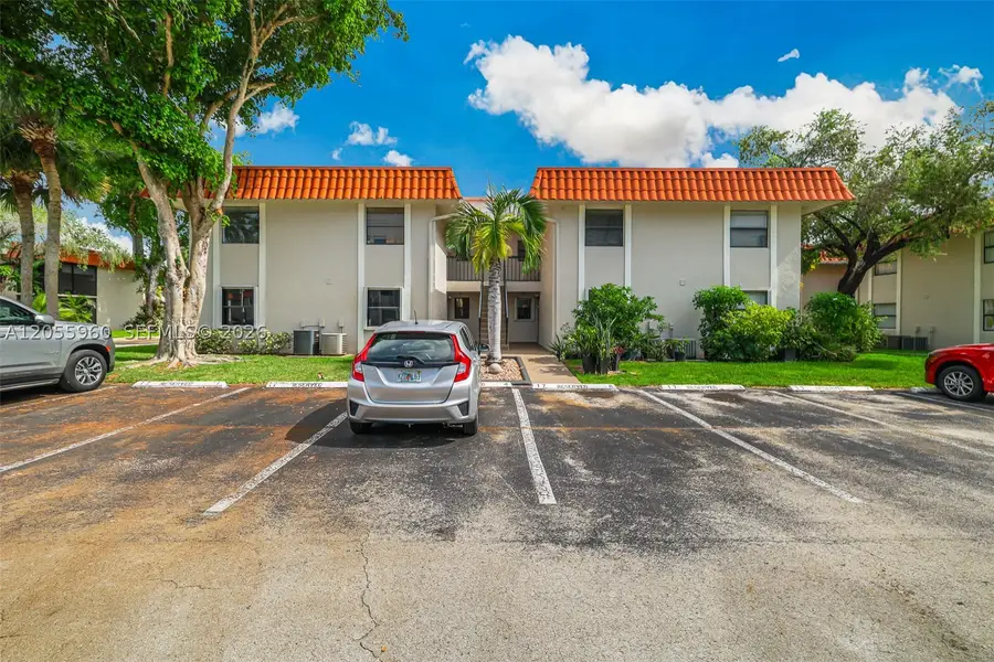 9732 Hammocks Blvd #203-17, Miami, FL 33196 - #2
