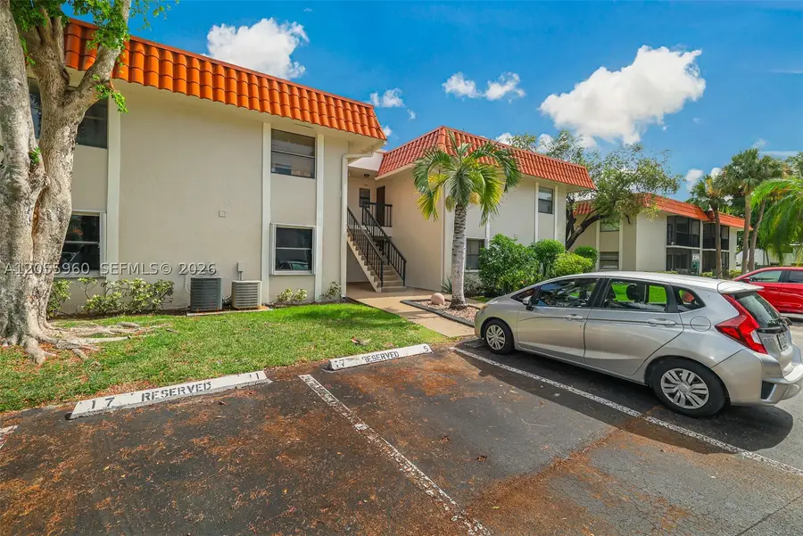 9732 Hammocks Blvd #203-17, Miami, FL 33196 - #3