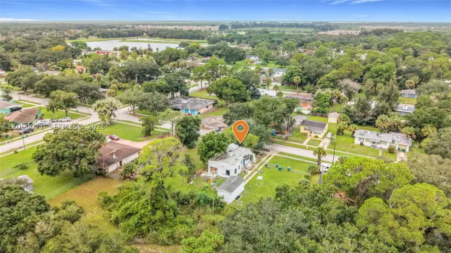 618 S Varr Avenue, Cocoa, FL 32922 - #2