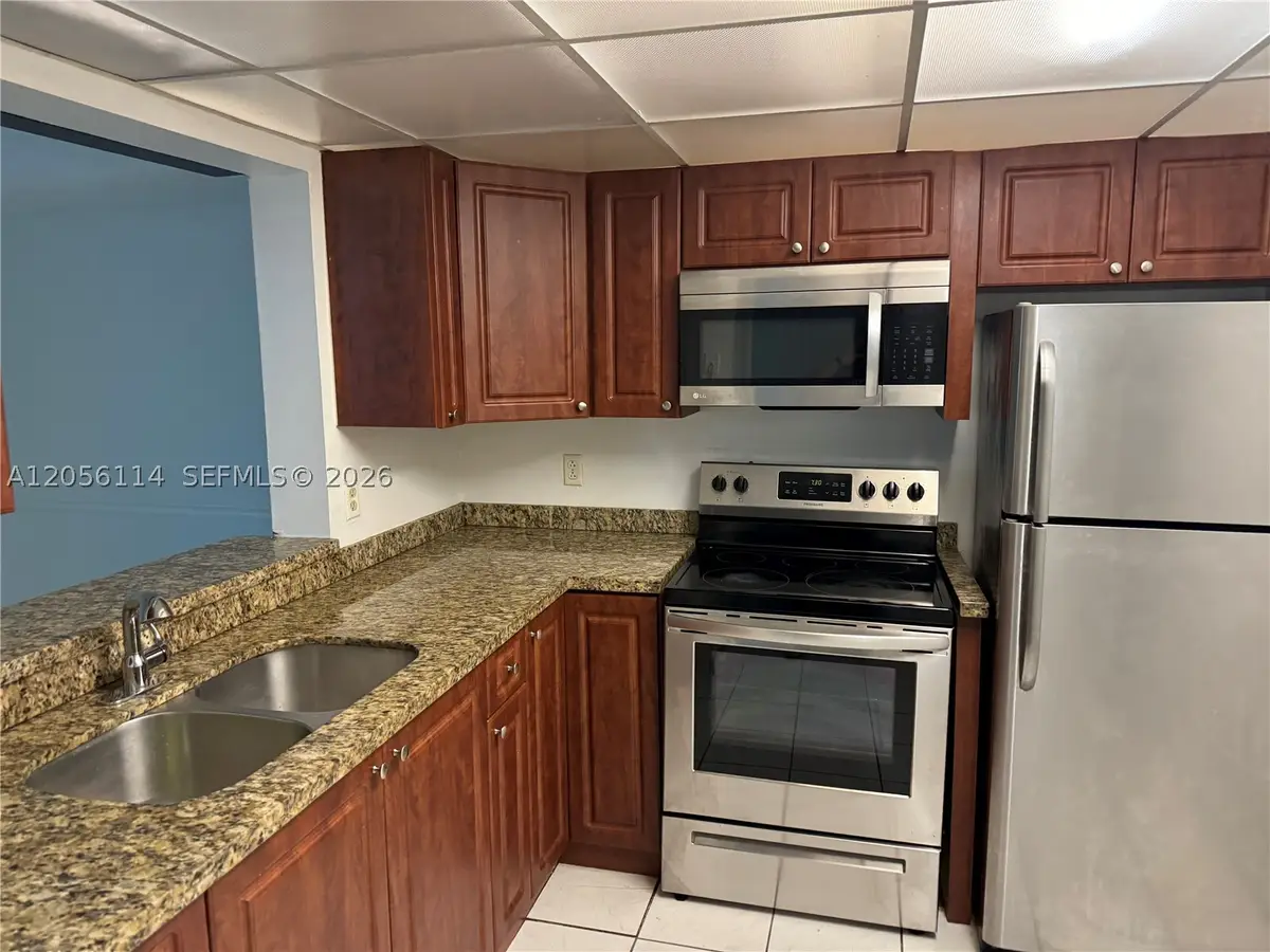 2055 SW 122nd Ave #406, Miami, FL 33175 - #1