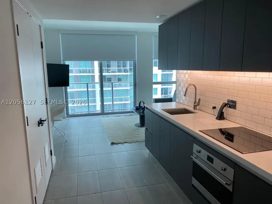 227 NE 2nd St #1910, Miami, FL 33132 - #3