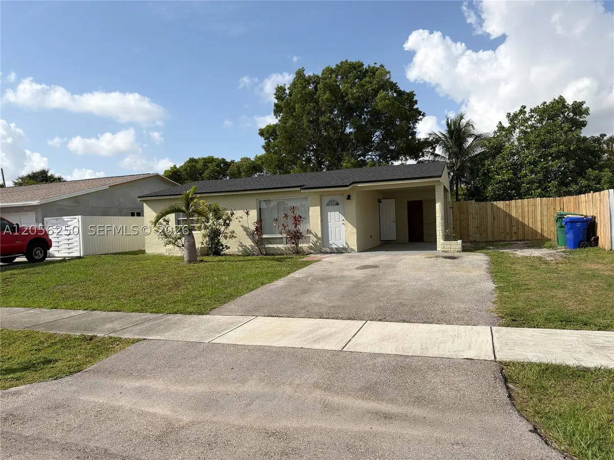 4940 SW 18th St, Fort Lauderdale, FL 33317 - #1