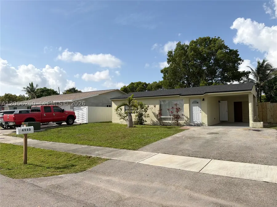 4940 SW 18th St, Fort Lauderdale, FL 33317 - #2