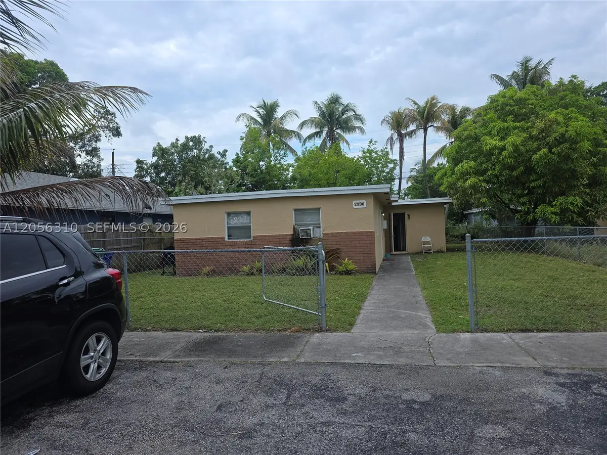 2930 NW 8th St, Fort Lauderdale, FL 33311 - #1