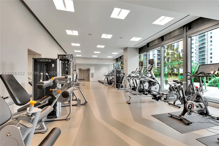 68 SE 6th St #1907, Miami, FL 33131 - #3