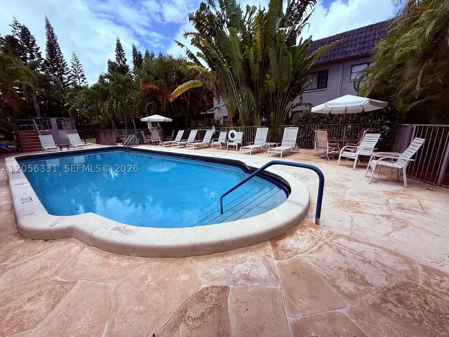 665 Enfield St #B9, Boca Raton, FL 33487 - #2
