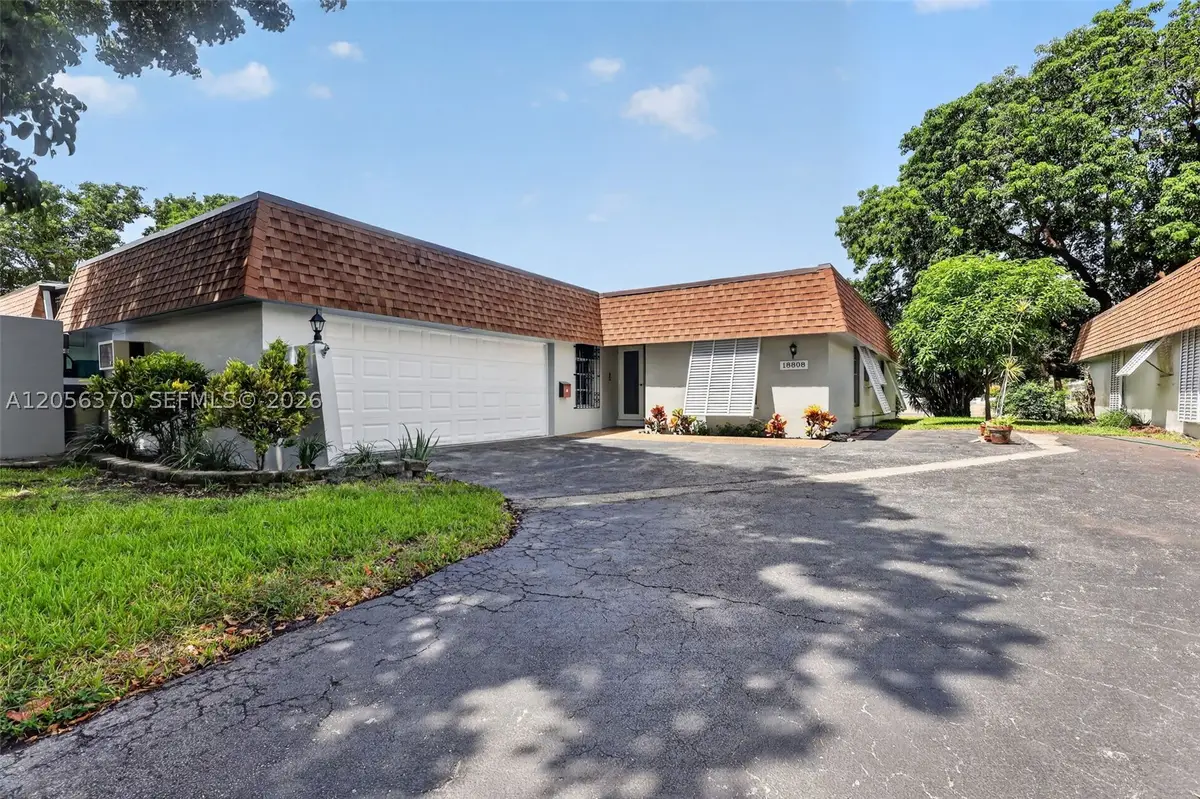 18808 W Lake Dr, Hialeah, FL 33015 - #1