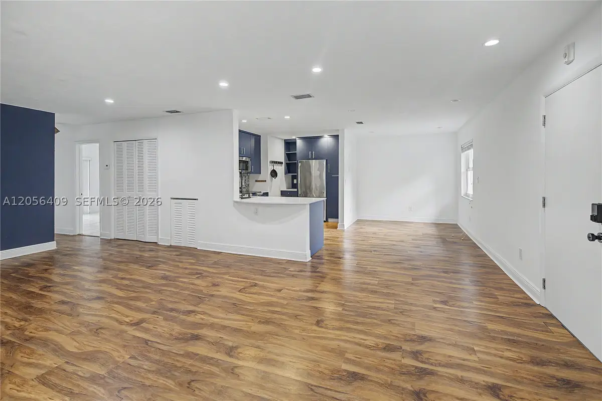 6815 Edgewater Dr #201, Coral Gables, FL 33133 - #1