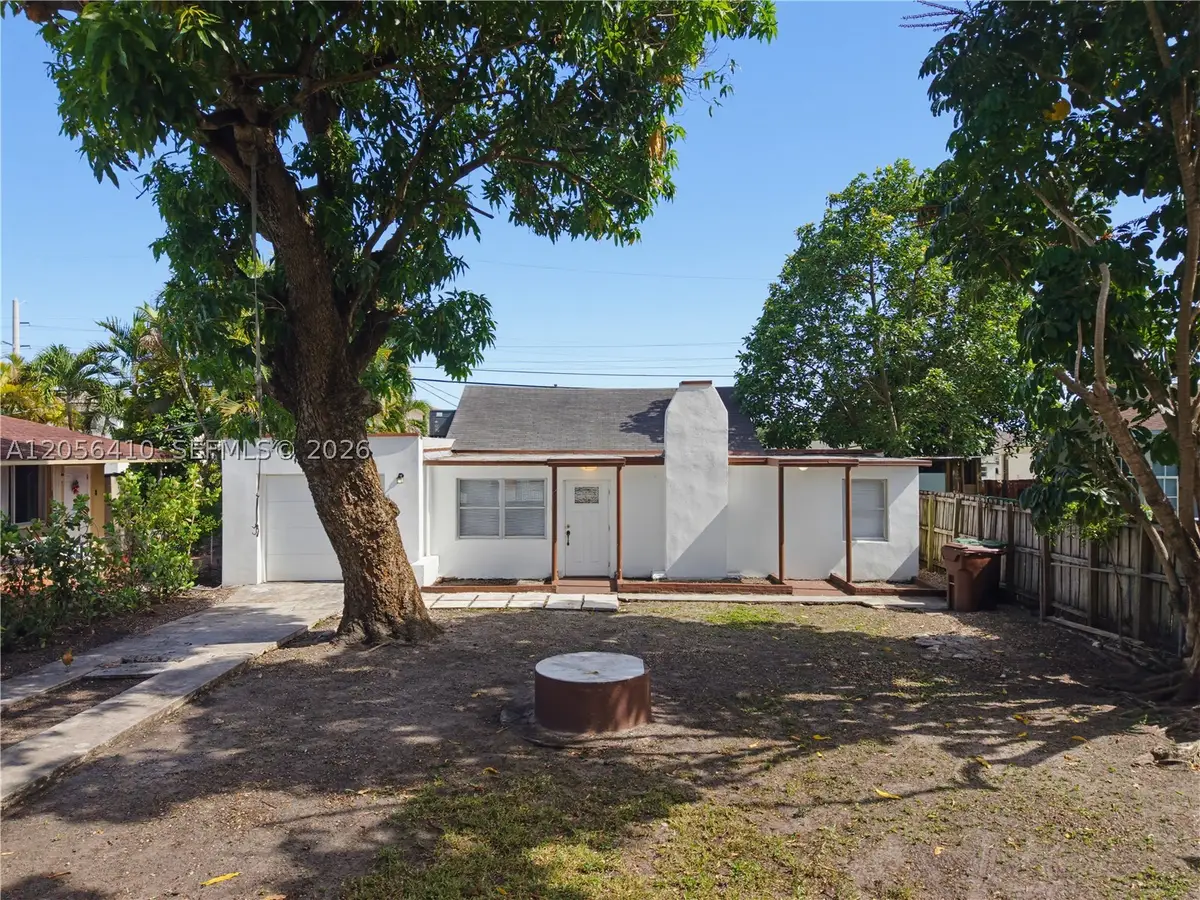 76 W 14 St, Hialeah, FL 33010 - #1