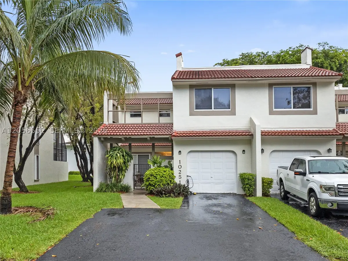 10251 NW 46th St, Doral, FL 33178 - #1