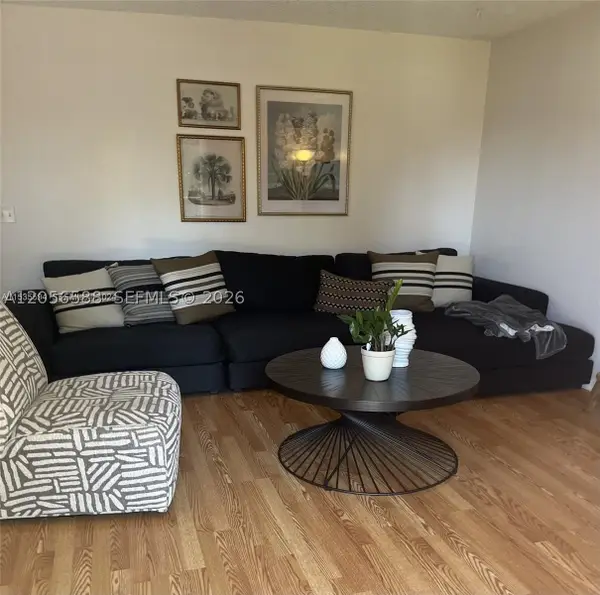 13500 SW 1st St #308U, Pembroke Pines, FL 33027