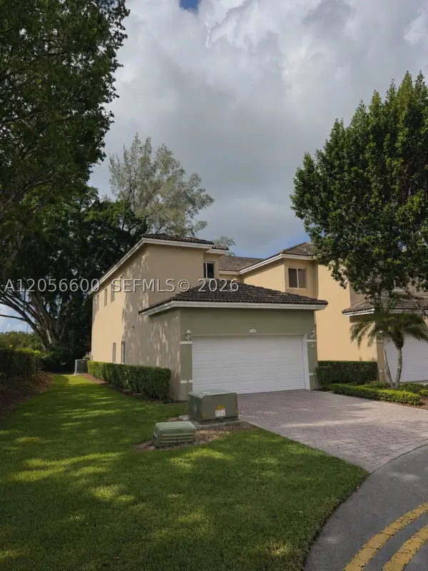 1690 SE 24th Ct, Homestead, FL 33035