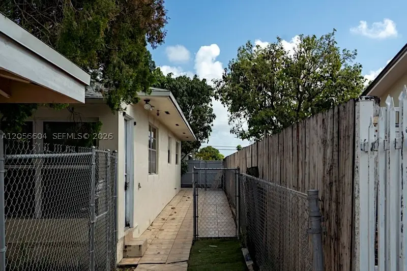 3438 SW 2nd St, Miami, FL 33135 - #2