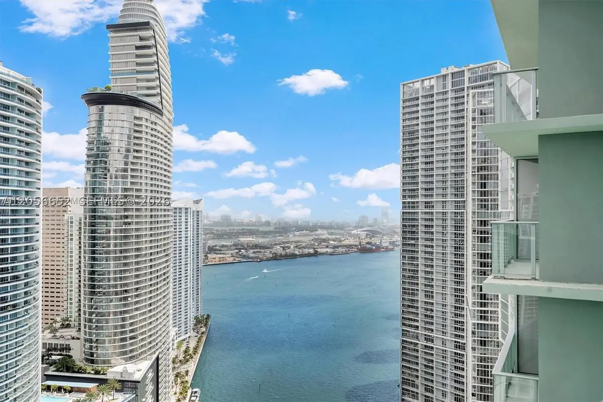 77 SE 5th St #4106, Miami, FL 33131 - #1