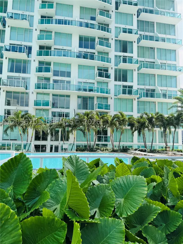 41 SE 5th #2204, Miami, FL 33131