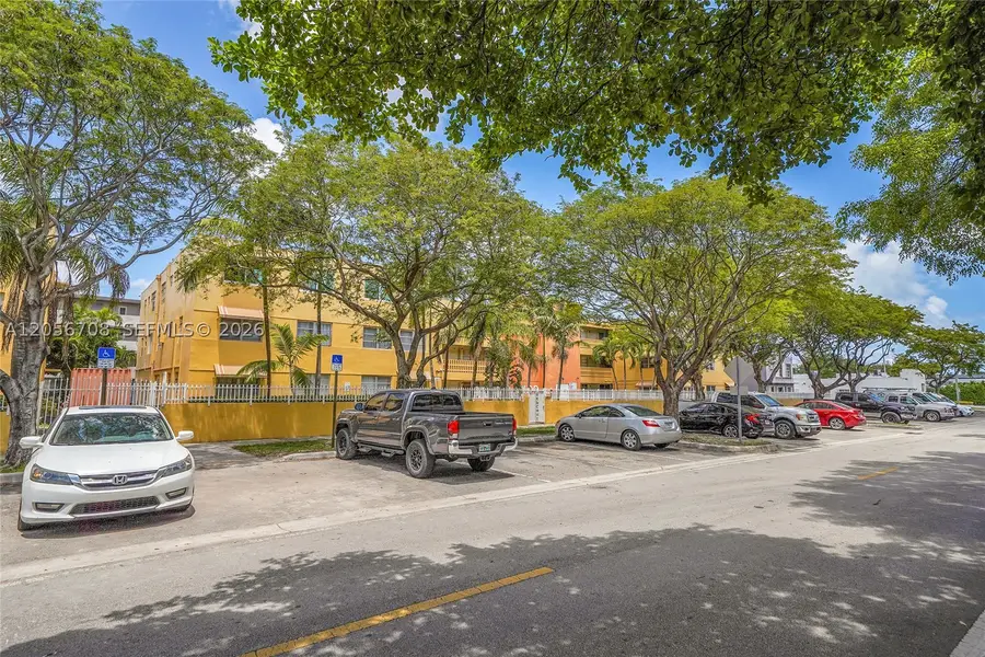 1851 NE 168 Th #A8, North Miami Beach, FL 33162 - #3