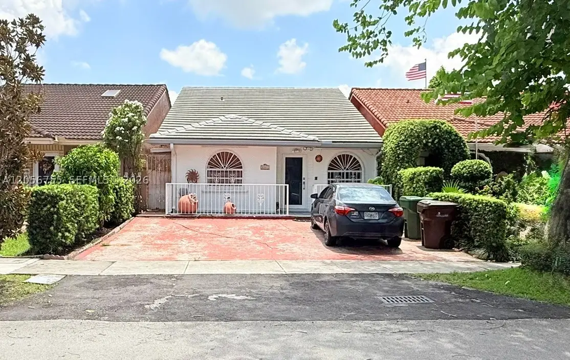 5941 W 20th Ln, Hialeah, FL 33016 - #1