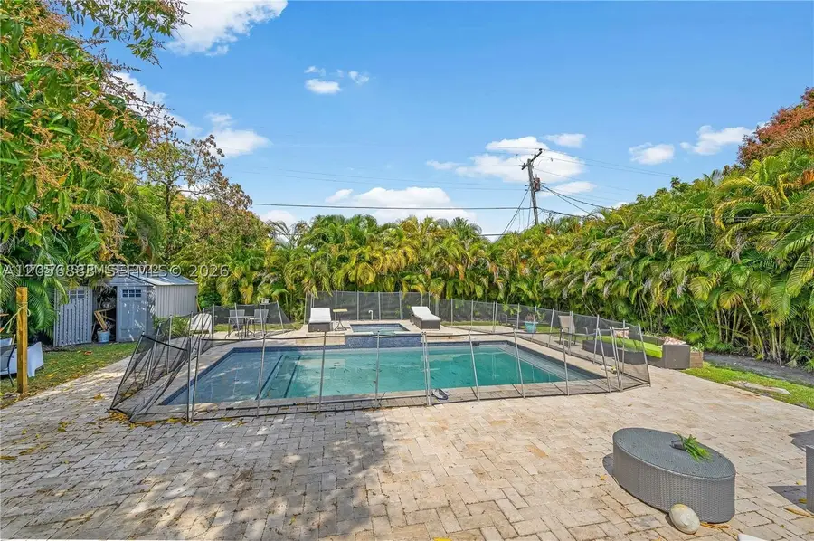 2427 SW 12th St, Miami, FL 33135 - #2