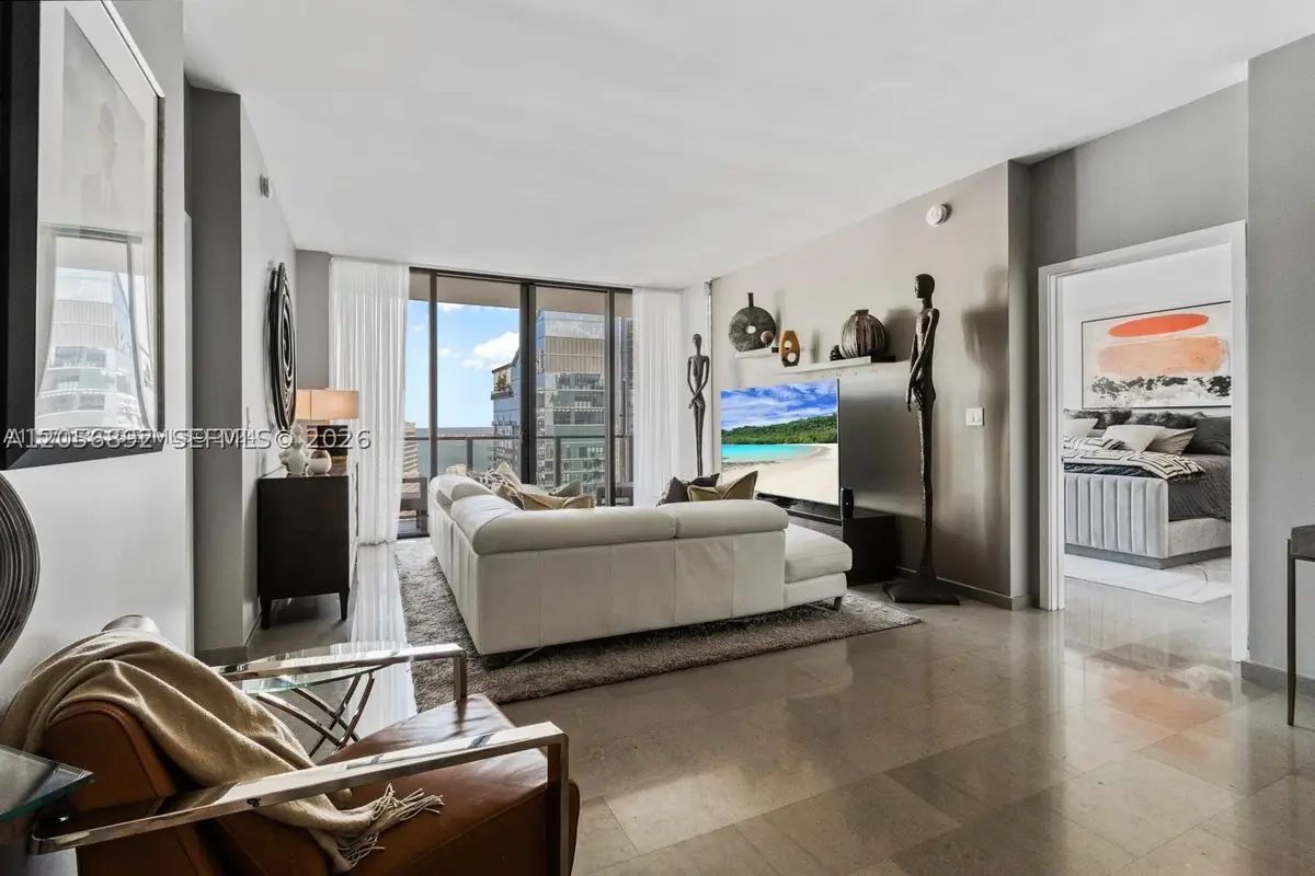 88 SW 7th St #3909, Miami, FL 33130 - #1