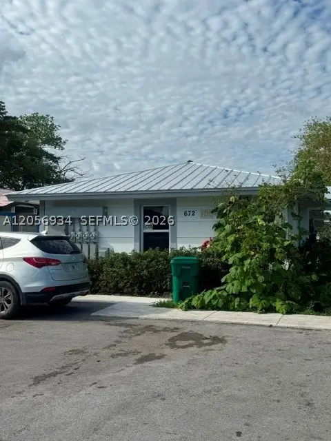 684 NW 14th St, Florida City, FL 33034 - #1