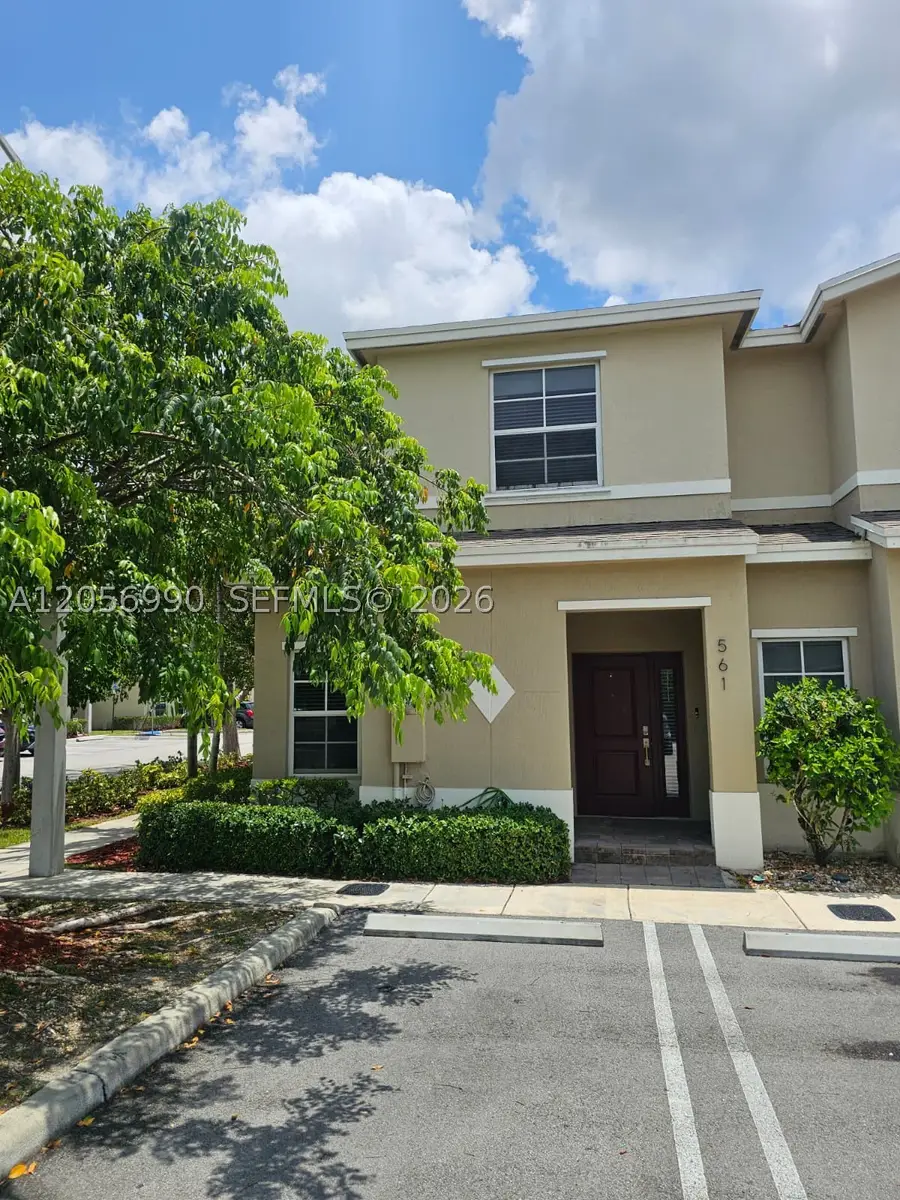 561 NE 5th St, Florida City, FL 33034 - #2