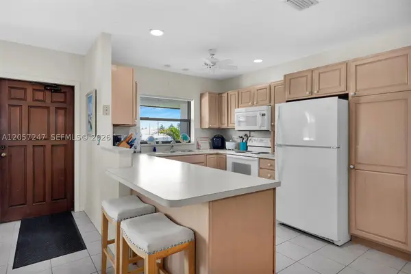 350 11th St, Key Colony, FL 33051