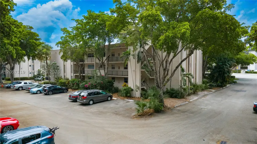 469 N Pine Island Rd #B308, Plantation, FL 33324 - #3