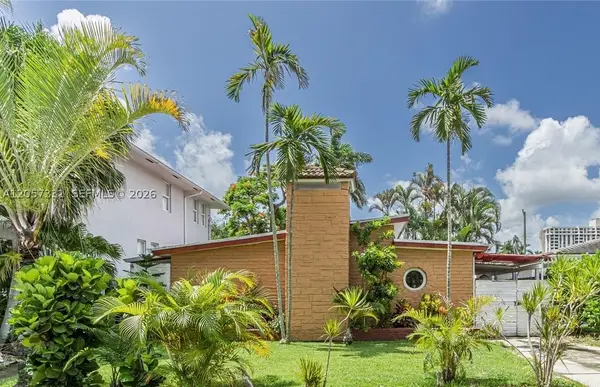 1566 NE 110th St, Miami, FL 33161