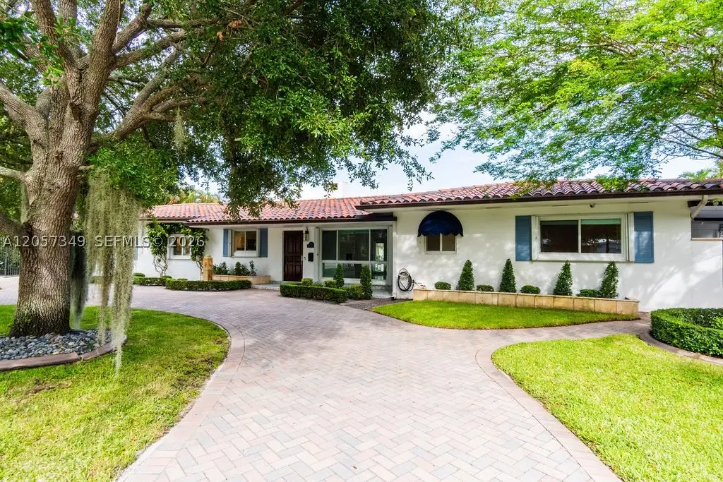 5711 SW 64th Ave, South Miami, FL 33143 - #1