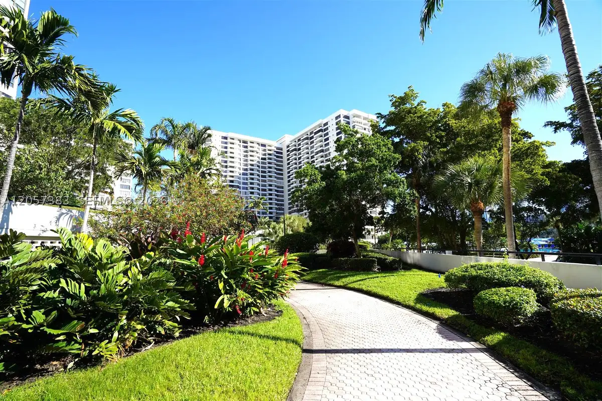 2500 Parkview Dr #616, Hallandale Beach, FL 33009 - #1