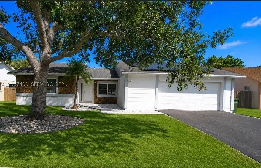 1661 N Goldeneye Ln, Homestead, FL 33035 - #1