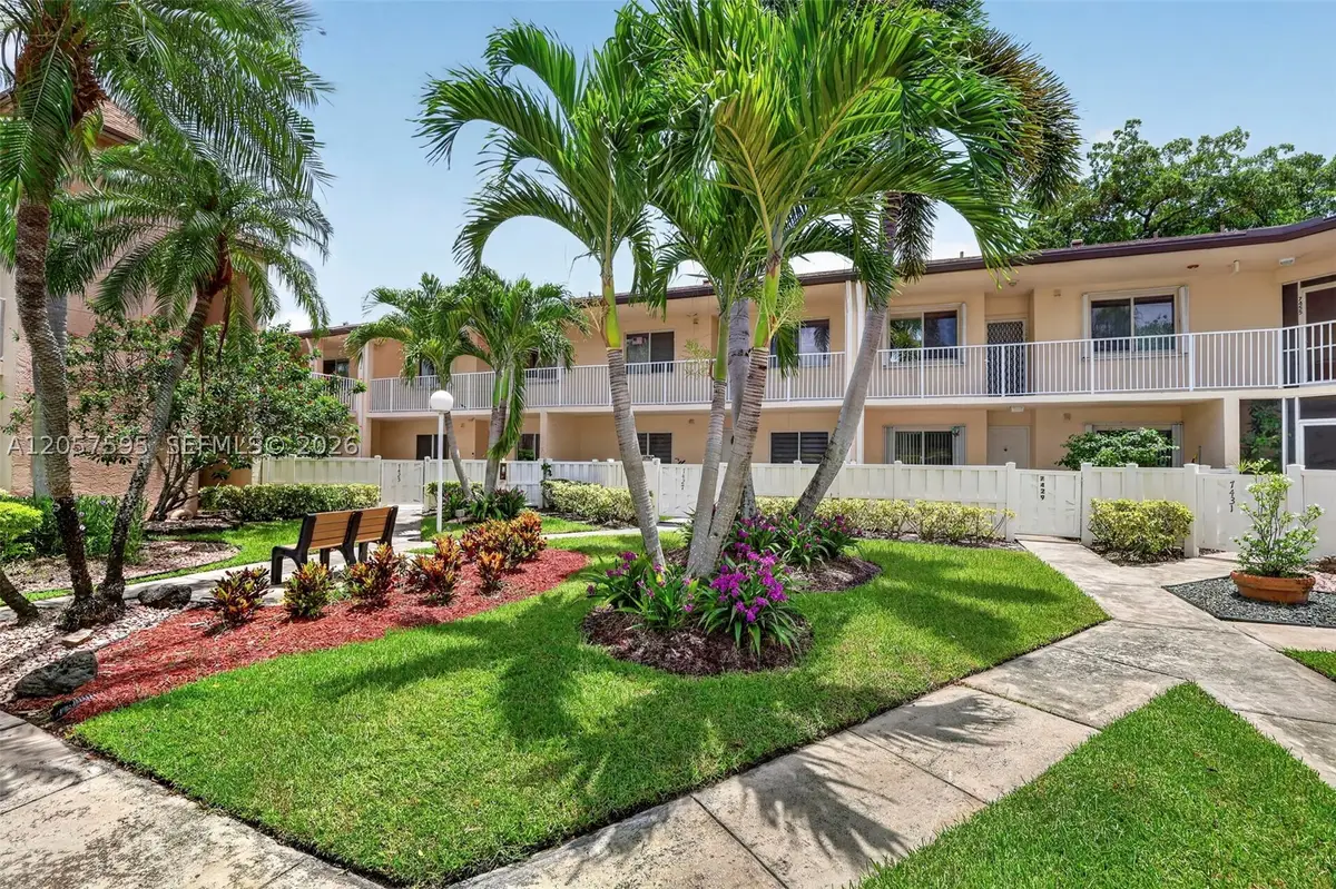 7449 N Devon Dr #207, Tamarac, FL 33321 - #1
