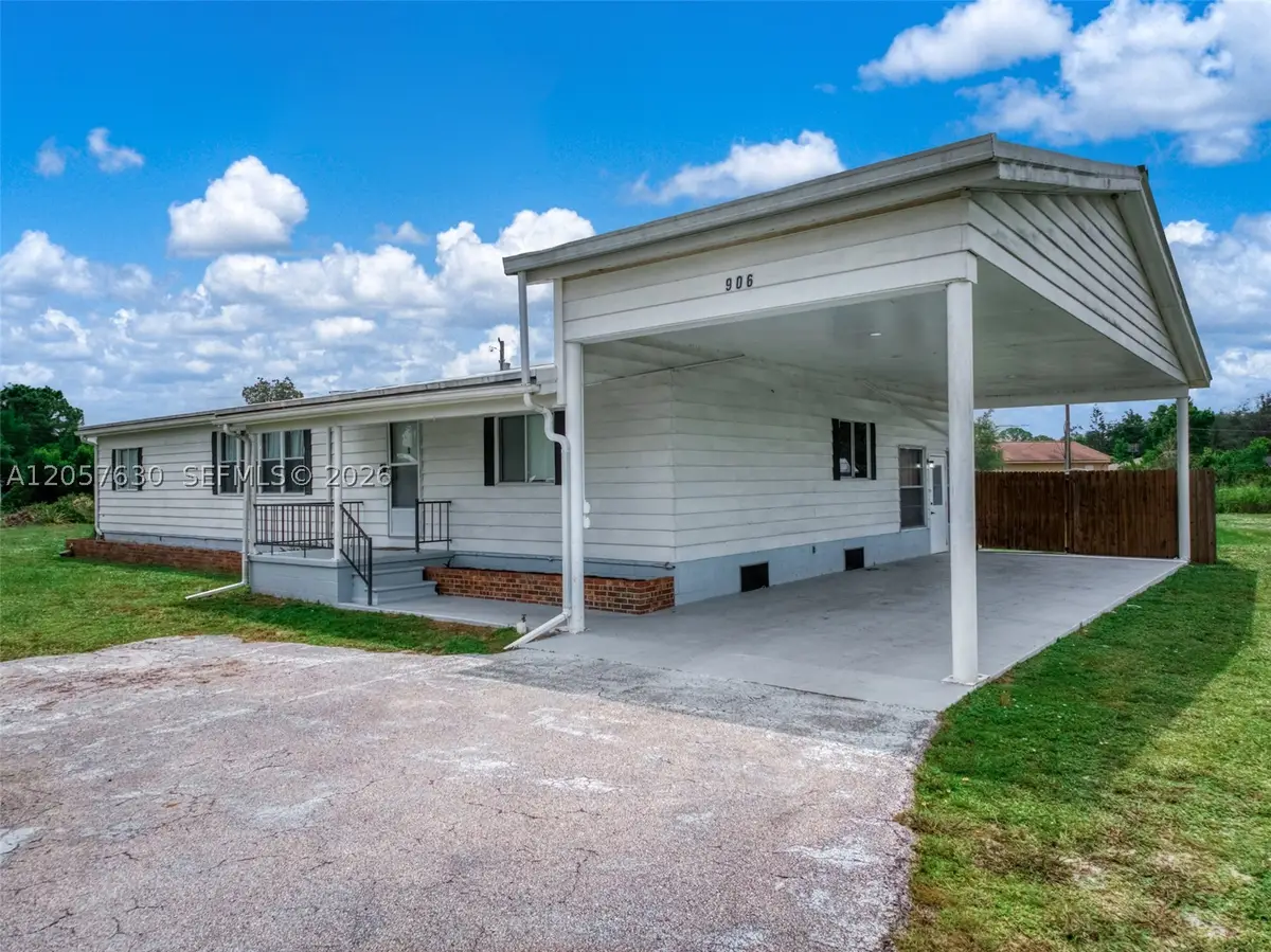 906 Whatley Court, Sebring, FL 33870 - #1