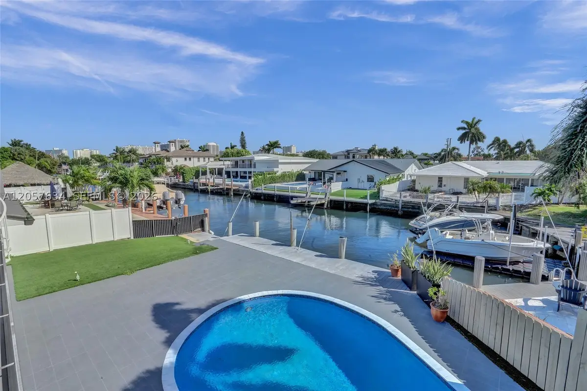 3010 NE 46th St, Fort Lauderdale, FL 33308 - #1