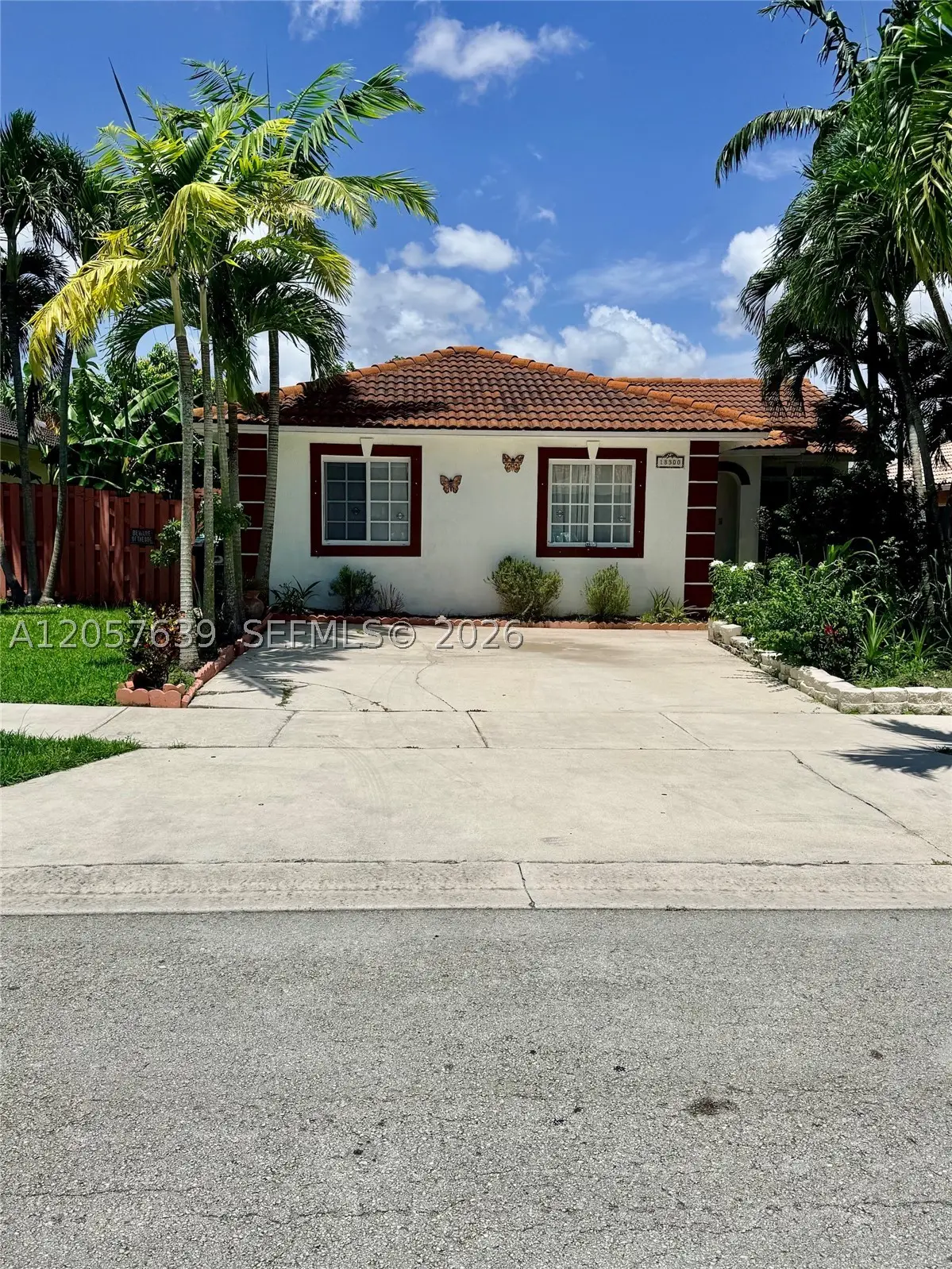 18300 SW 143rd Ct, Miami, FL 33177 - #1