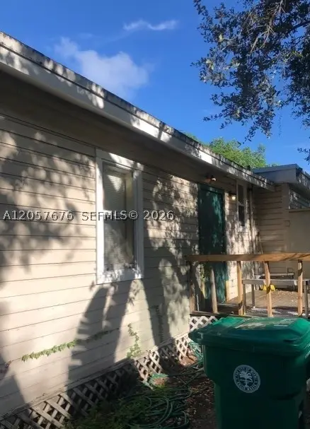 3820 Oak Ave, Miami, FL 33133 - #2