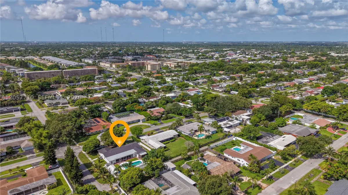 5001 Madison St, Hollywood, FL 33021 - #1