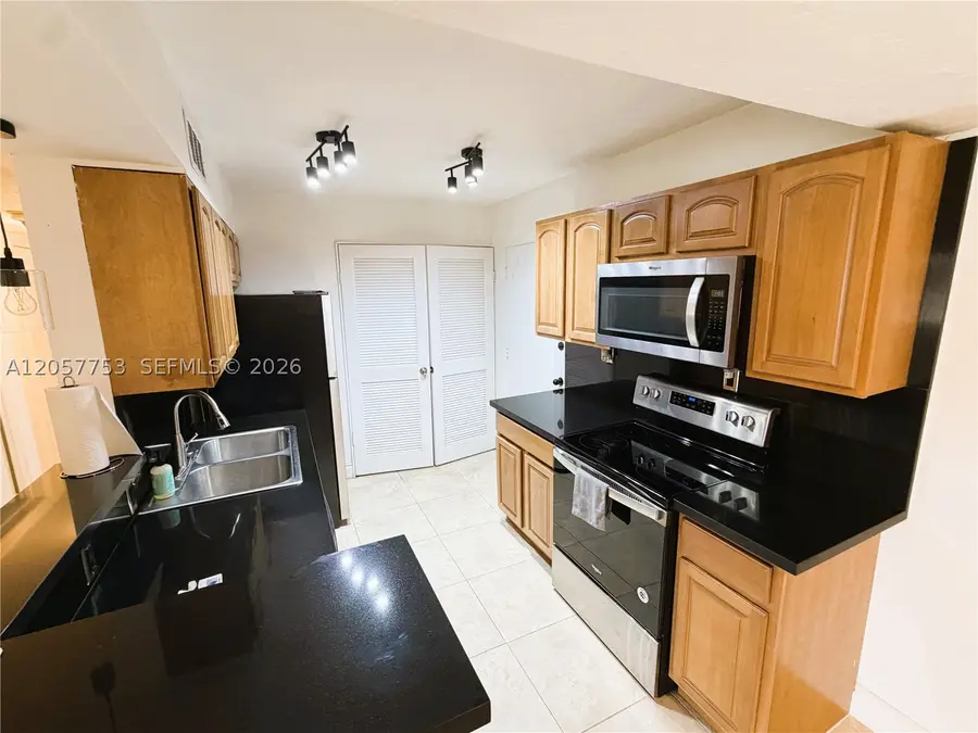 7483 SW 82nd St #A102, Miami, FL 33143 - #2