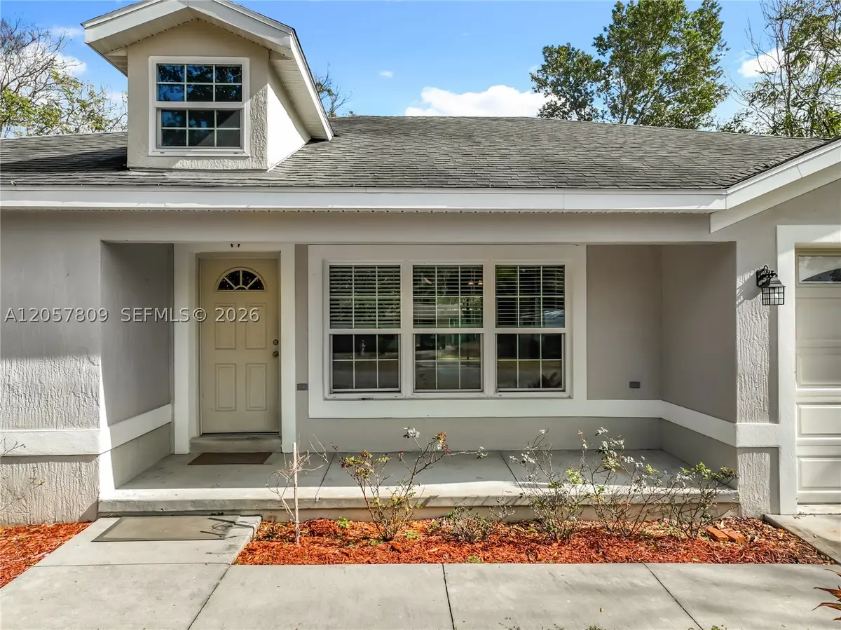 608 Masters Ave, Wildwood, FL 34785 - #1